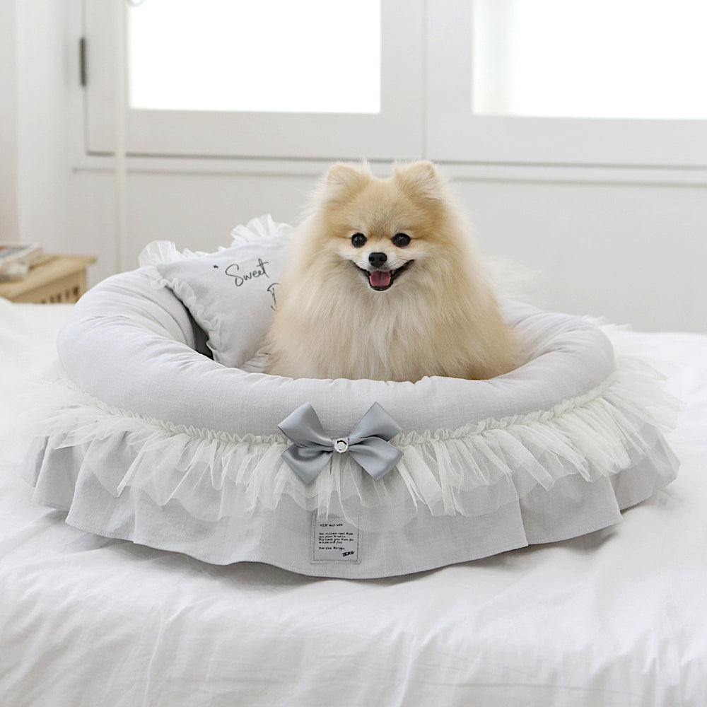 Princess dog hot sale bed