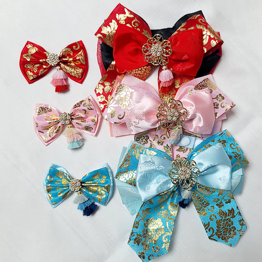 New Year Ribbon Collar