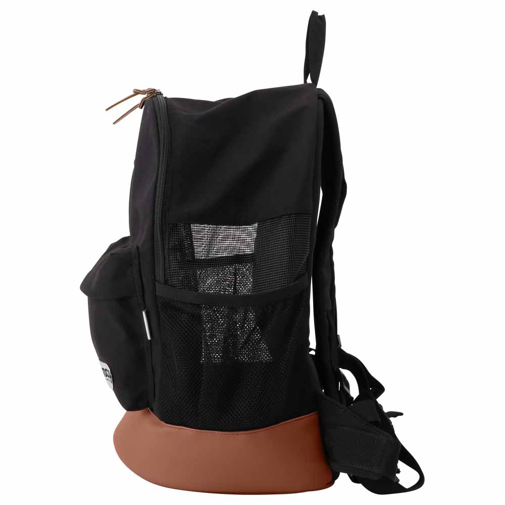 Outdoor Pet Backpack | Bowl-Like Bottom Plate