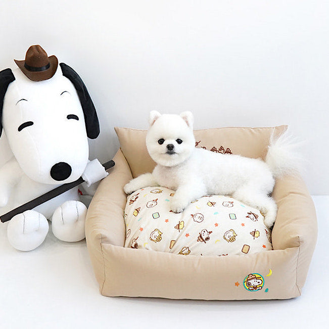 Snoopy Camp Bed